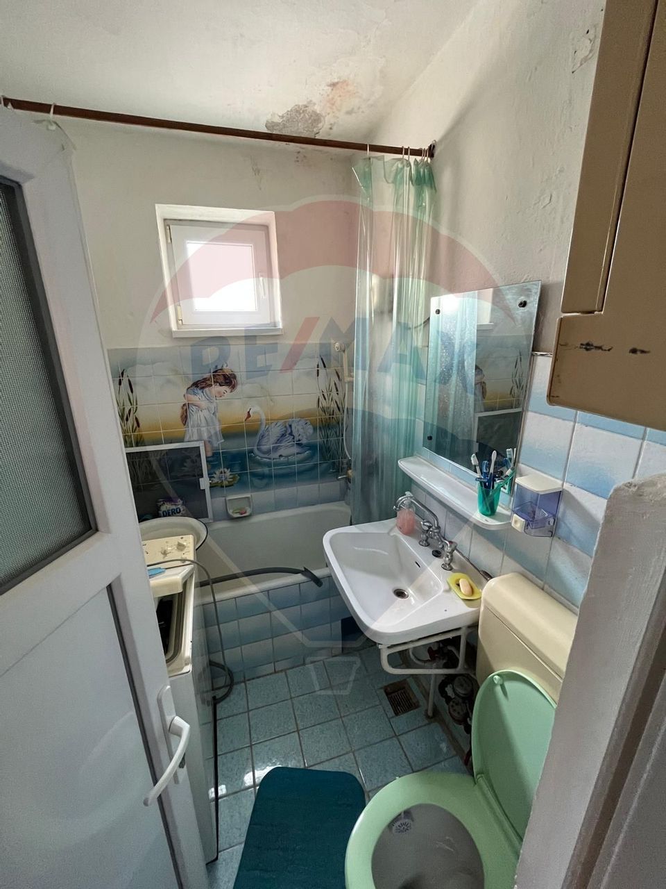 Apartament cu 3 camere Baile Herculane