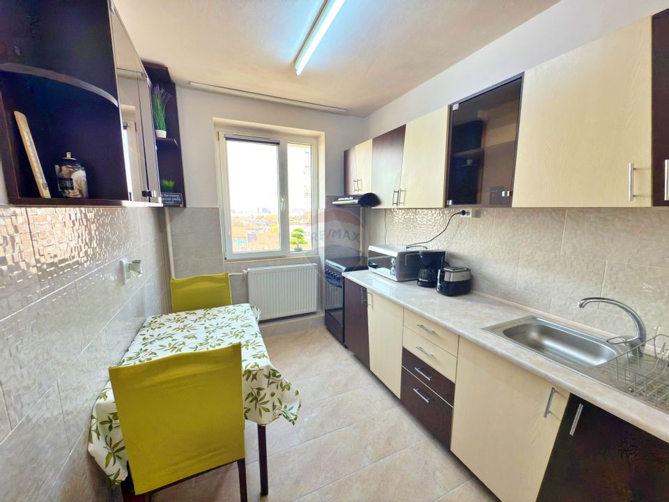 Apartament cu 2 camere de închiriat în zonă Ultracentrală