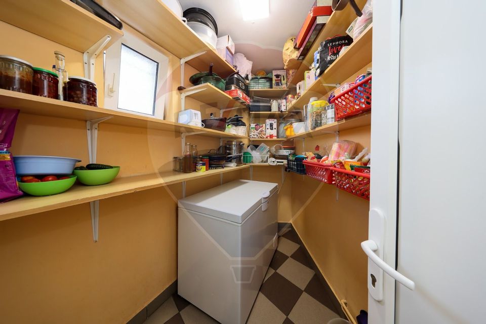 Vila de inchiriat în Zarnesti – locuinta, afacere sau ambele