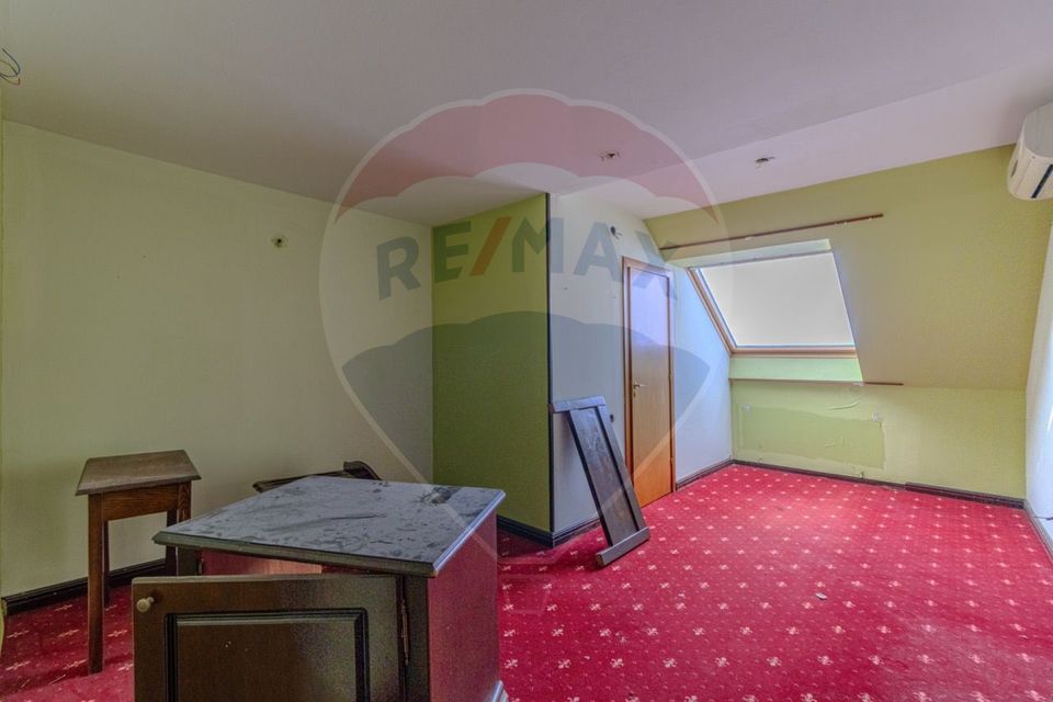 Activ Hotelier SubEvaluat | 18.000 mp construiti | 3 ha teren | BRASOV