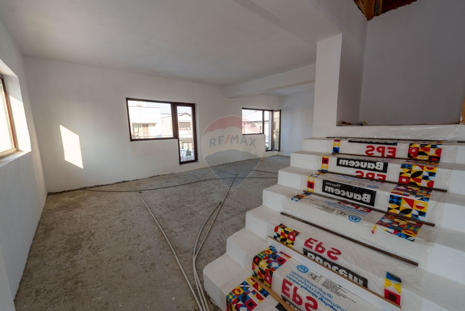 Special villa with 3 levels for sale Pantelimon - Cernica Forest