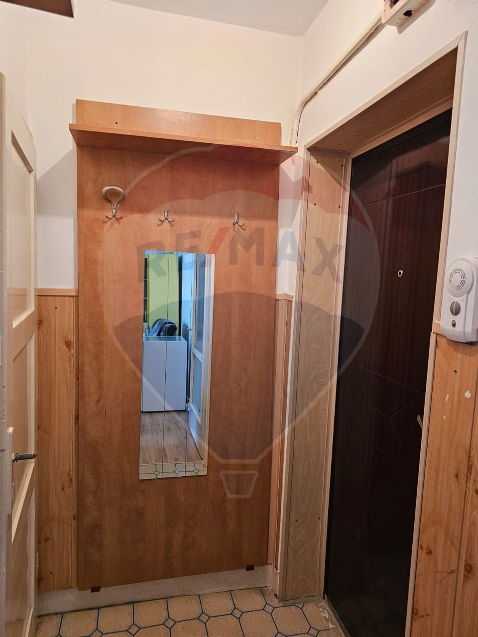 Garsoniera -Versatilitate Excelenta pe Calea Bucuresti, Brasov