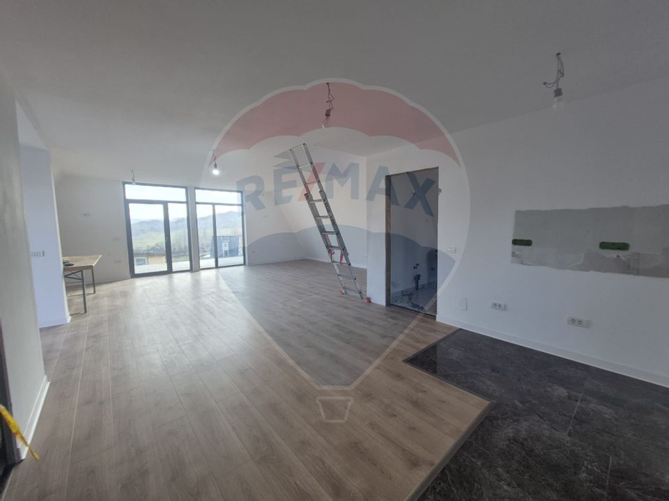 Casa tip A Frame cu 3 camere | Panorama superba | Breaza | Prahova