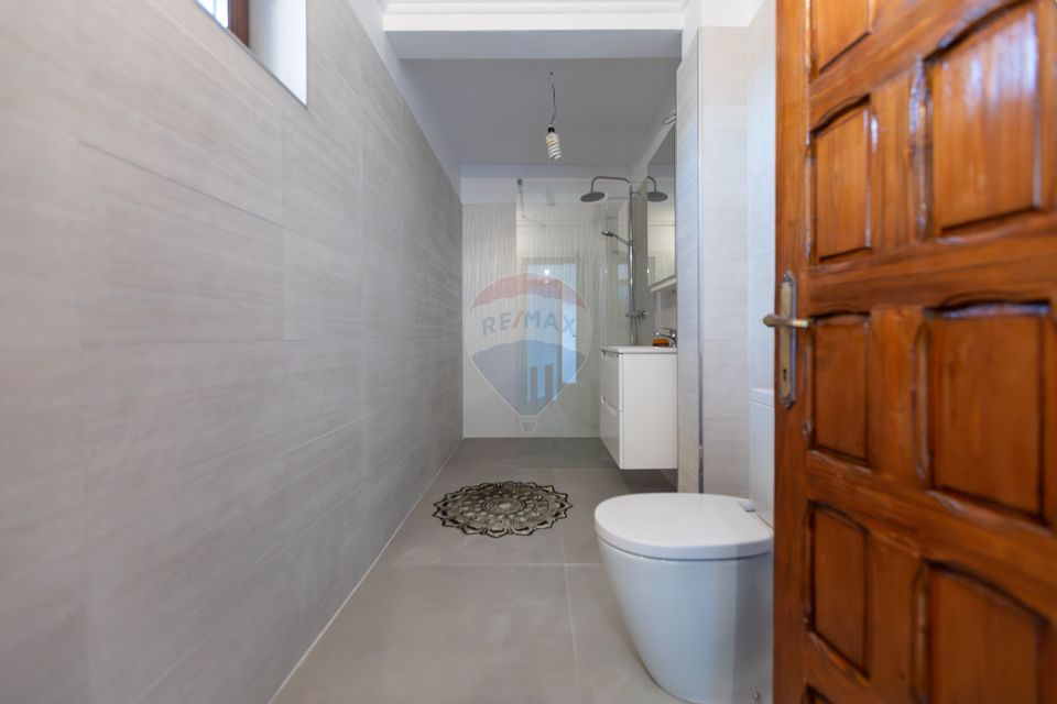 6 room House / Villa for sale