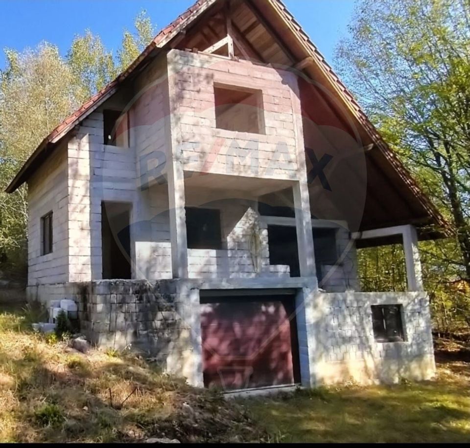 3 room House / Villa for sale