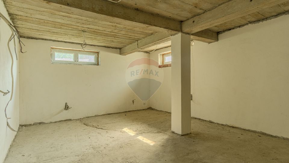 COMISION 0 | CASA LA GATA | TEREN 1322 MP | PISCINA | SAUNA | 5 TERASE