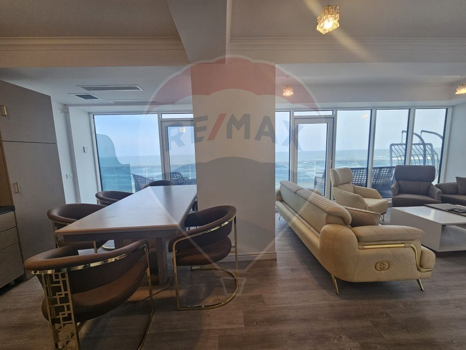 Apartament 3 camere cu terasa 50mp frontala spre mare în Mamaia Nord