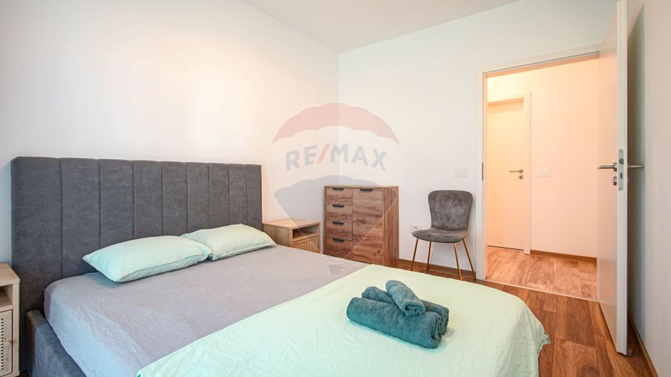 3 room Apartment for sale, Tractorul area