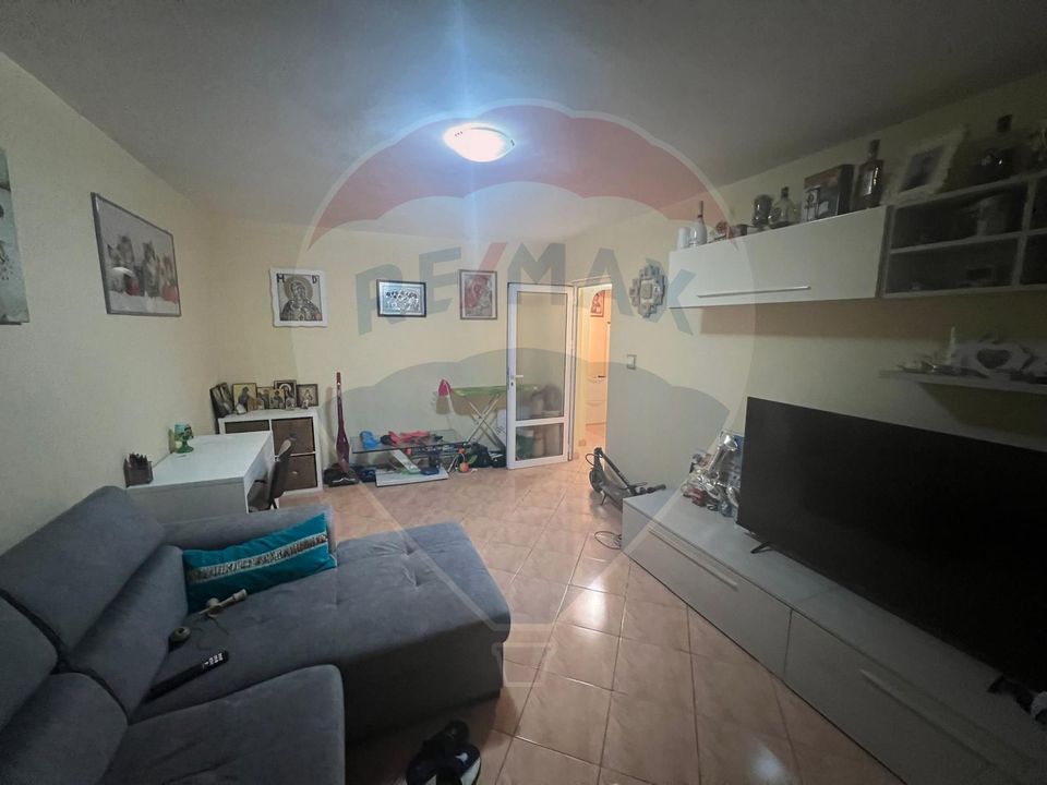 Apartament cu 2 camere de vânzare în zona Sud-Vest