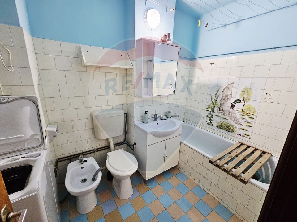 4 CAMERE de INCHIRIAT - clasic- Zizinului 30, bloc 33-5din 8!