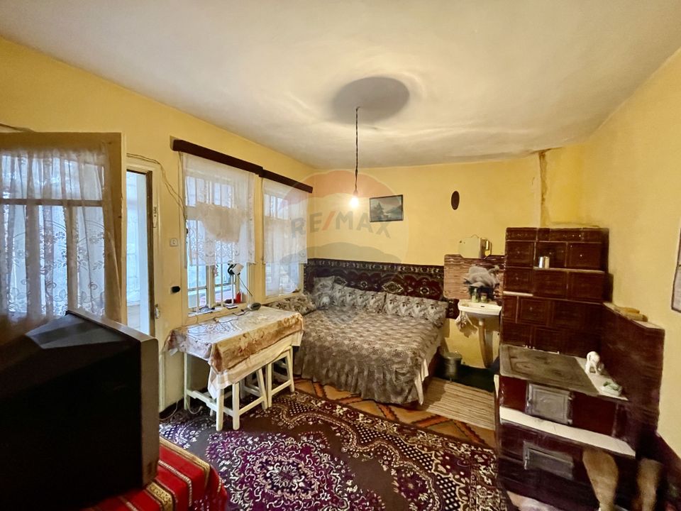 Casă cu teren  Neicu/Panciu