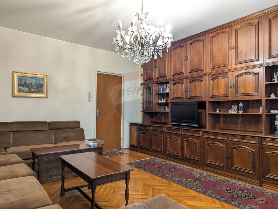 Apartament cu 3 camere de închiriat în zona Kiseleff