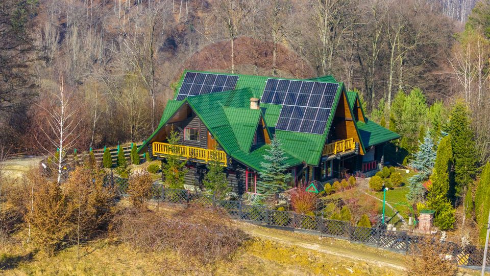 8 room House / Villa for sale