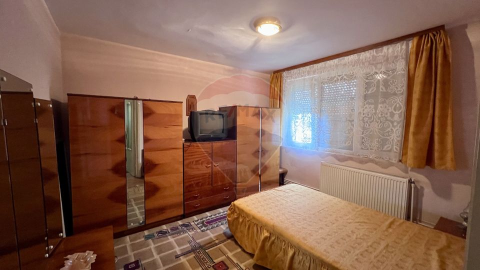 Apartament 2 camere de vanzare, etaj 3 - Bd. G. Cosbuc, Galați