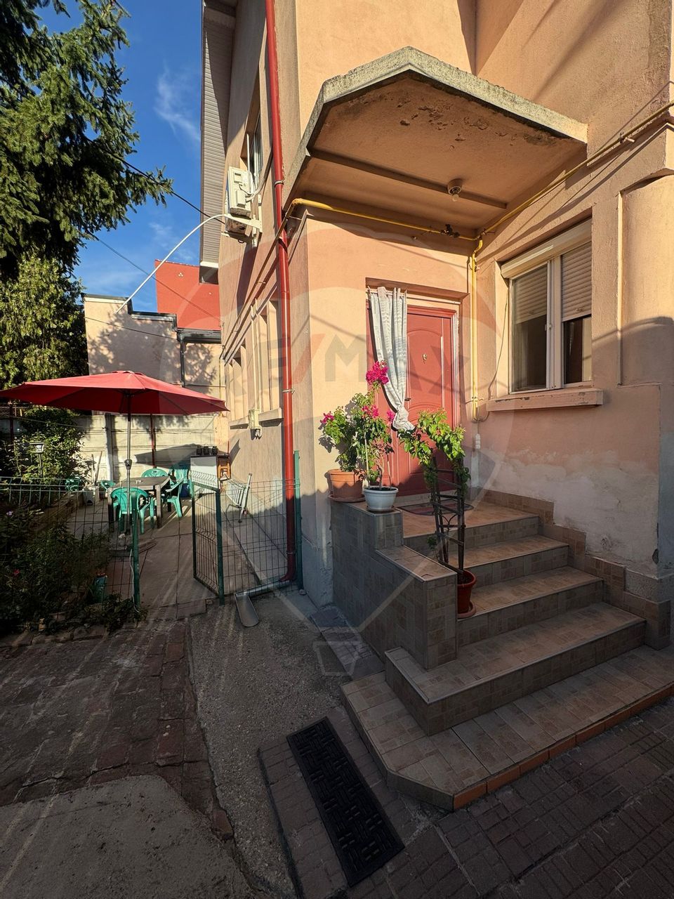 3 room House / Villa for sale, Central area