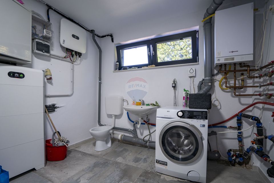 5 room House / Villa for sale, Dealuri Oradea area