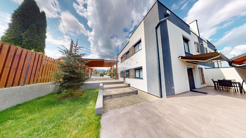 Casă  de vanzare in Cisnadie