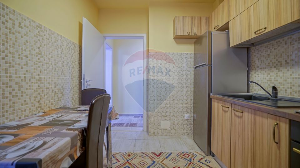 Apartament de închiriat, 3 camere, Nicolae Labis, Tractorul