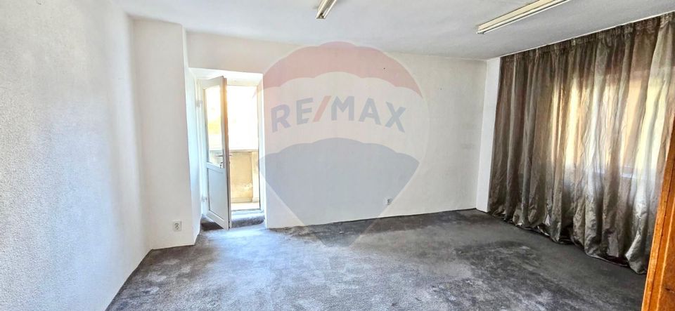 Apartament de inchiriat 3 camere-zona MC DONALD`S