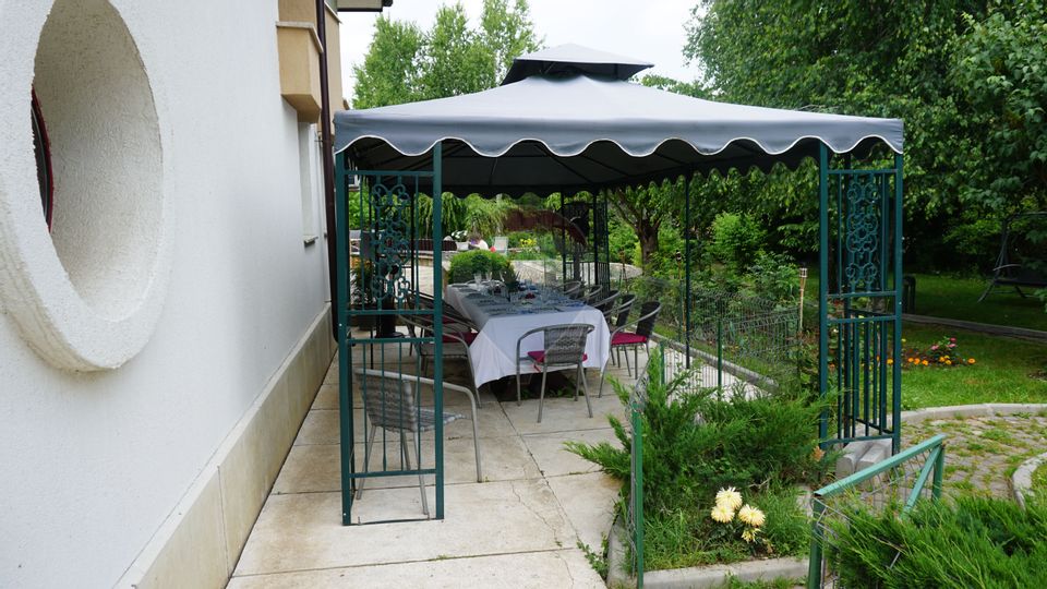 7 room House / Villa for sale