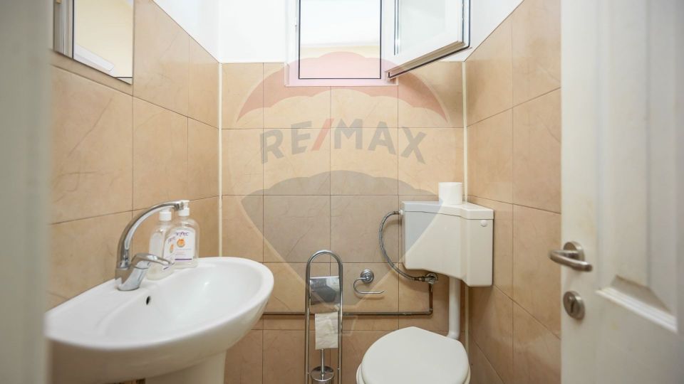 CASA CU SPATIU COMERCIAL SI PARCARE | PIATA UNIRII 12BIS BRASOV SCHEI