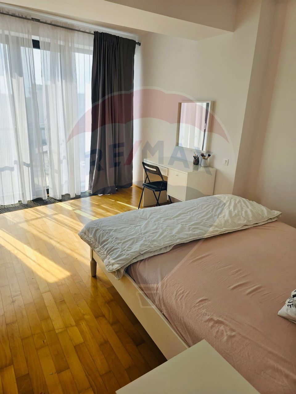 4 room Apartment for sale, Stefan cel Mare area