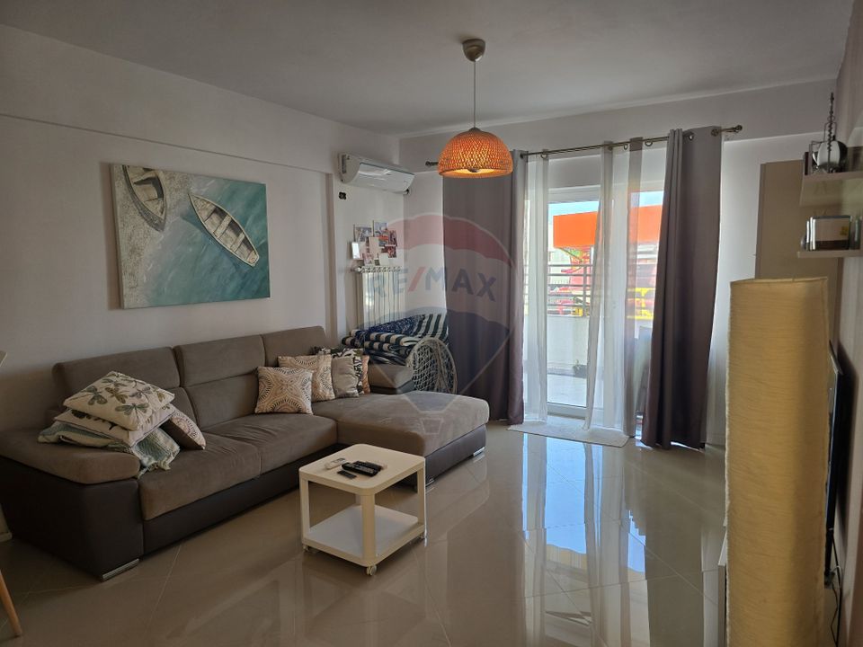 Apartament si loc parcare în zona promenada Mamaia Nord, Constanta