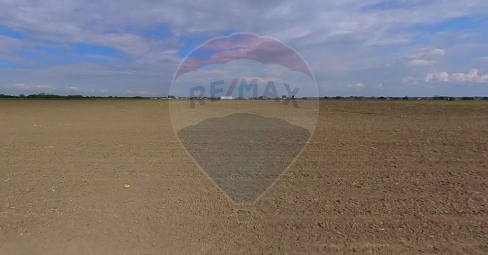 For Sale | Land 1ha with residential potential | Gunners