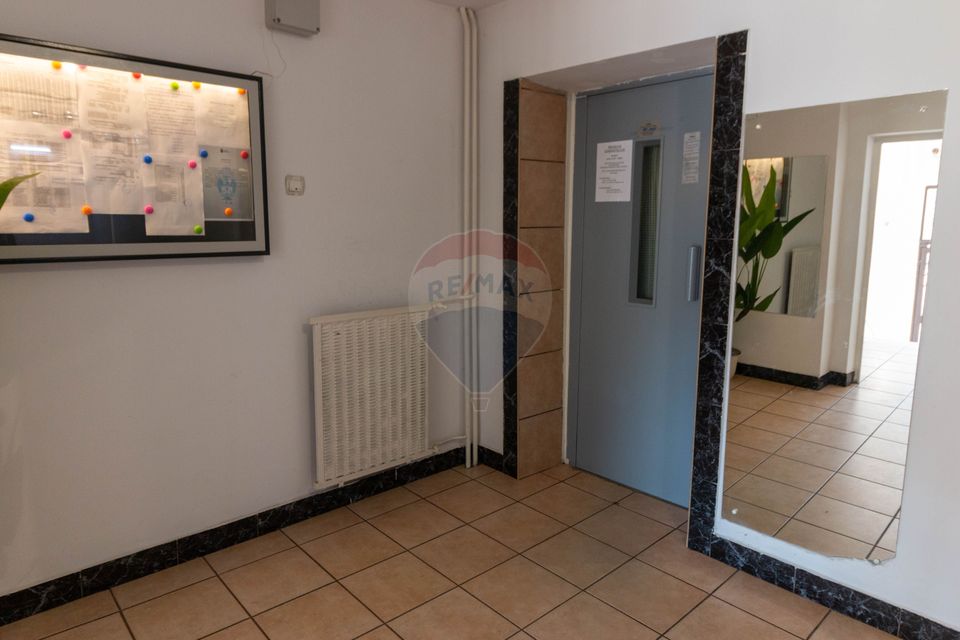 Apartament cu 3 camere de inchiriat in zona Unirii, Corneliu Coposu 7