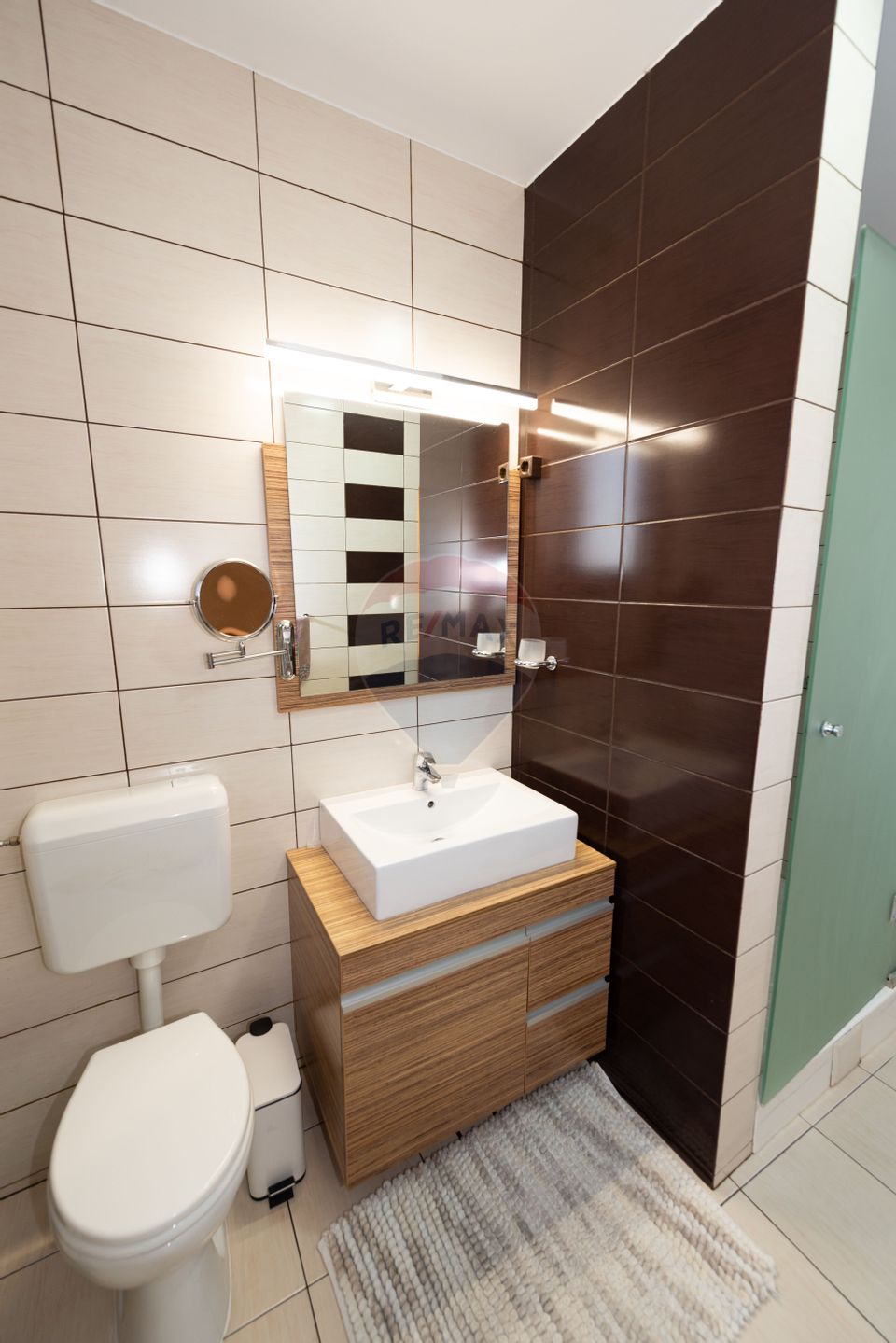 House for sale 6 rooms, furnished and equipped, Popesti-Leordeni