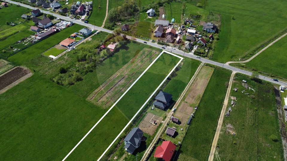 Land 5,609sqm Sacalaseni / Strada Unirii