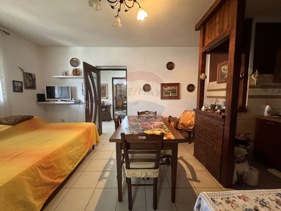 5 room House / Villa for sale