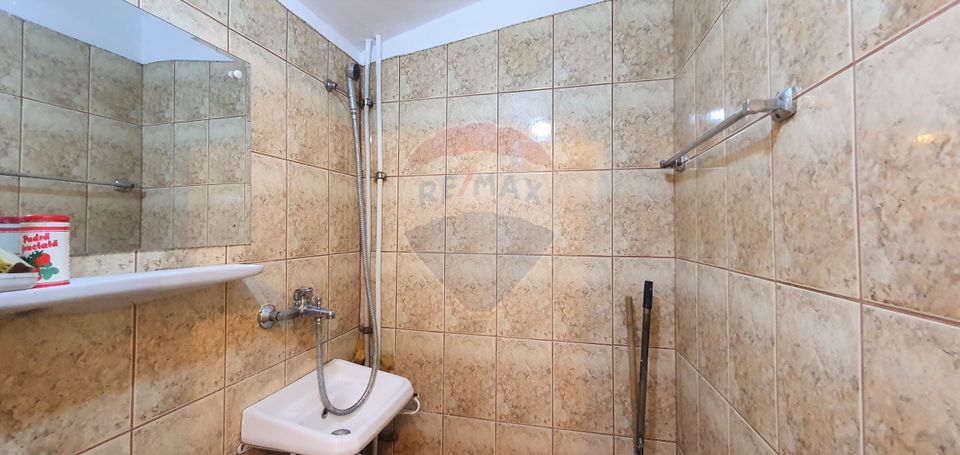 35sq.m Office Space for rent, Ultracentral area