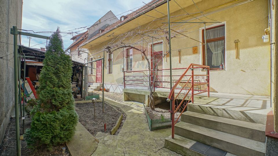 VÂNDUTĂ - Casa de vânzare pe strada Dr. Ion Cantacuzino, Brașov