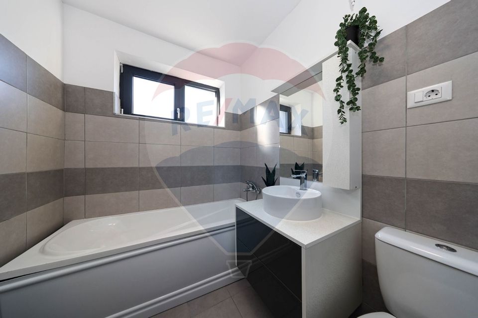 5 room House / Villa for sale
