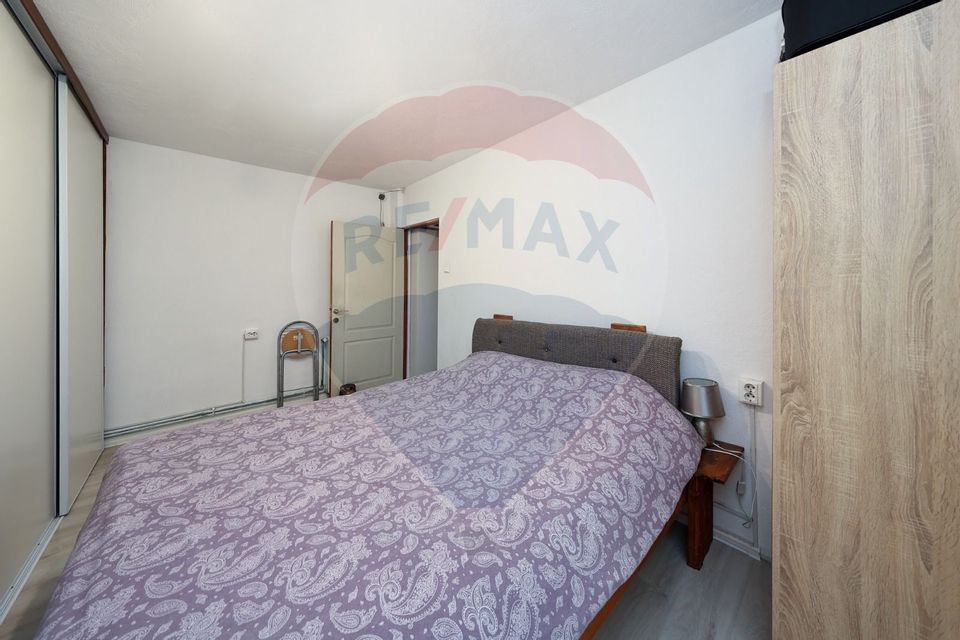 Apartament 3 camere parter cu balcon