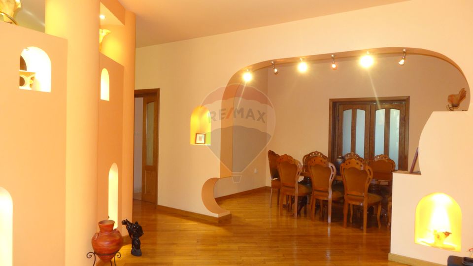 De VANZARE Casa spațioasă S+P+1E+M | Zona STIREX in Galati