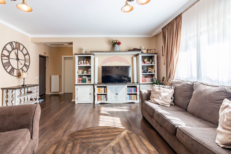 Apart. 5 rooms | ground floor | New Bucharest | 158 sqm | 2020 | yard