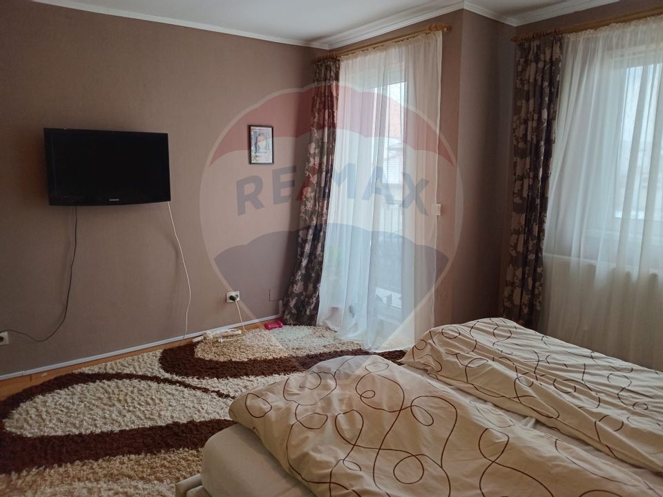 4 room House / Villa for sale