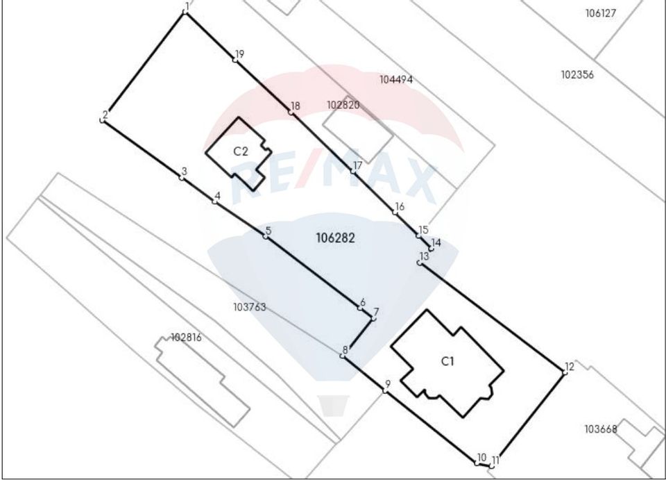 15 room Hotel / Pension for sale