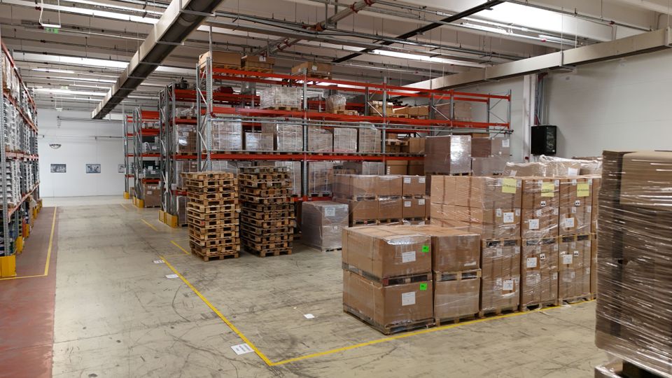 Hală | ISU | 5 Euro+TVA/mp | 2077 mp | lângă VGP Park | Acces centură