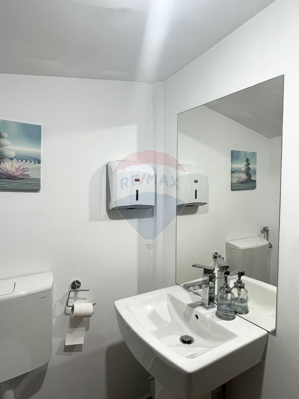 Inchiriere mansarda boema si moderna, 2 camere, zona Dorobanti