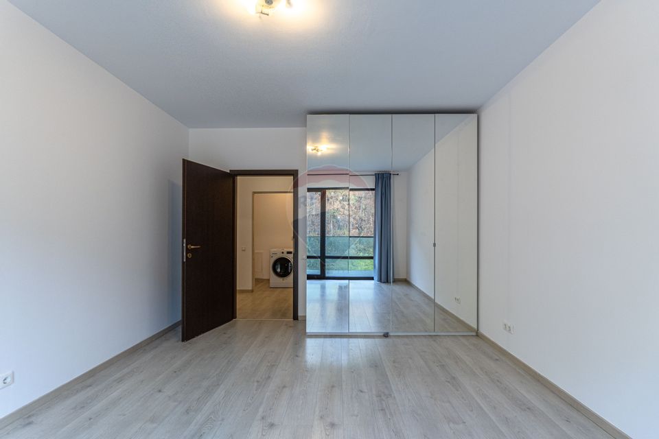 Apartament cu 4 camere de închiriat Tampa Gardens Racadau etaj 10/12