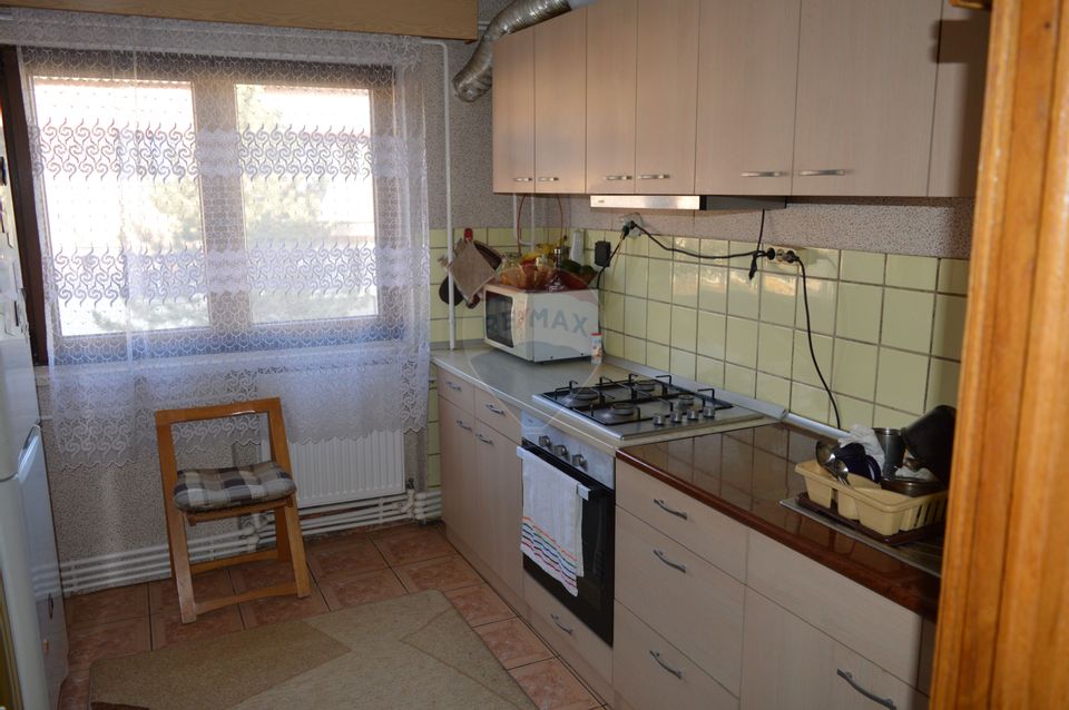 3 room Apartment for sale, Burdujeni area