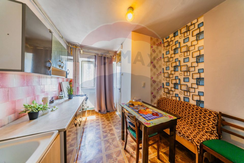 Apartament cu 2 camere de vânzare în zona UTA