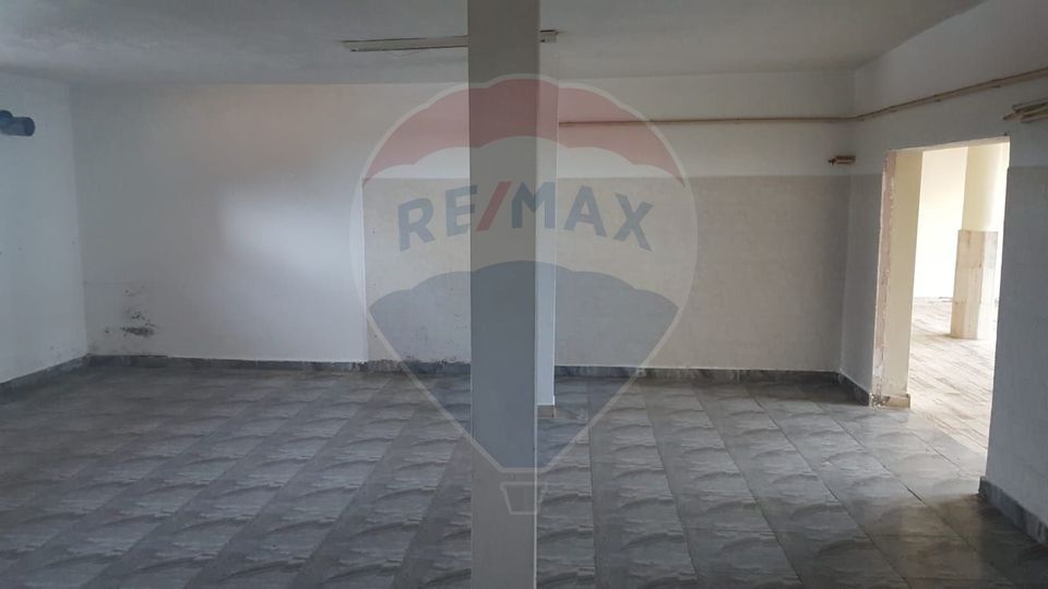 340sq.m Commercial Space for rent, Central area