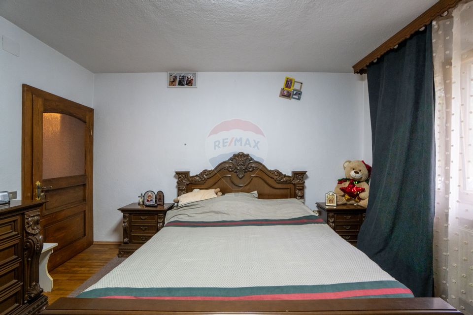 6 room House / Villa for sale