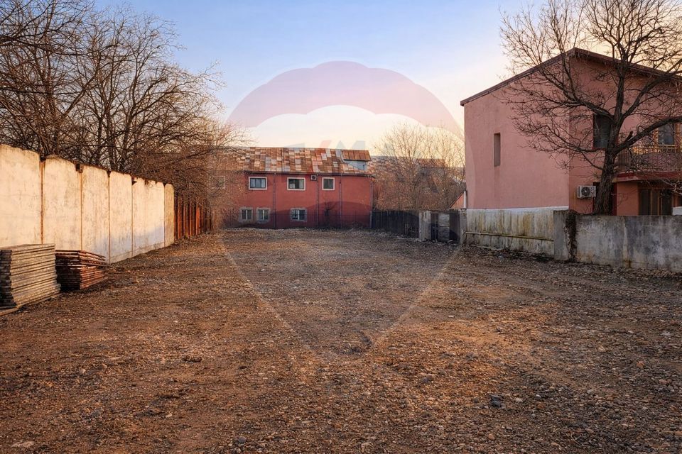 Land 2,000sqm Strada Drenajului