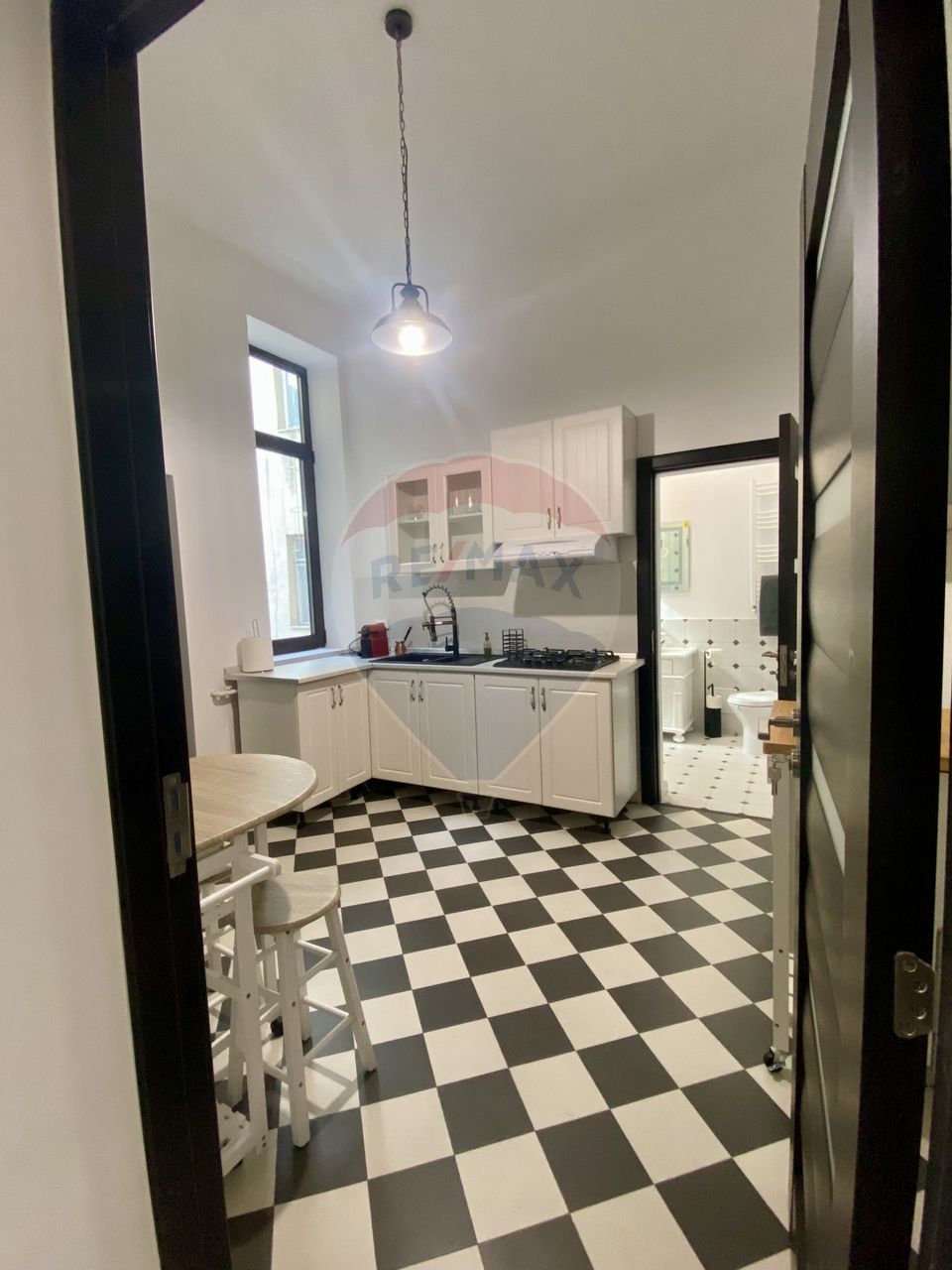 3 room Apartment for sale, P-ta Rosetti area