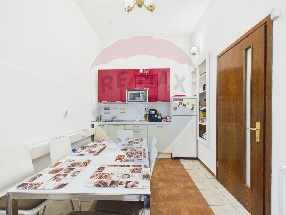 Spațiu de birouri de 199 mp de închiriat în zona Ultracentral